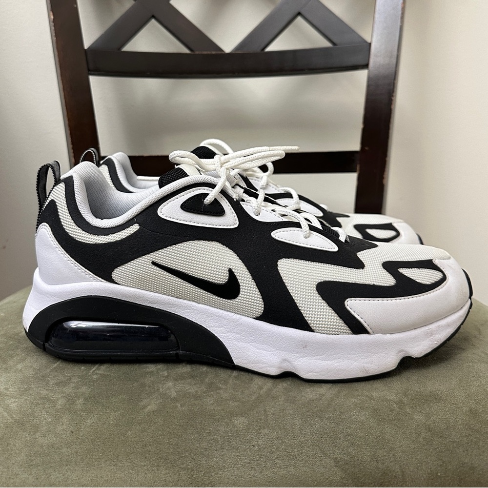 Nike Air Max 200